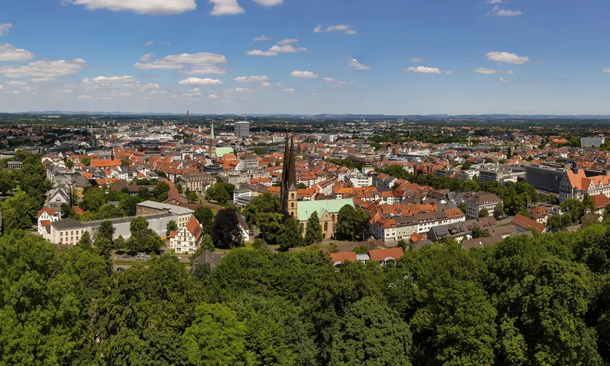 Fassadenbau Firma   Bielefeld